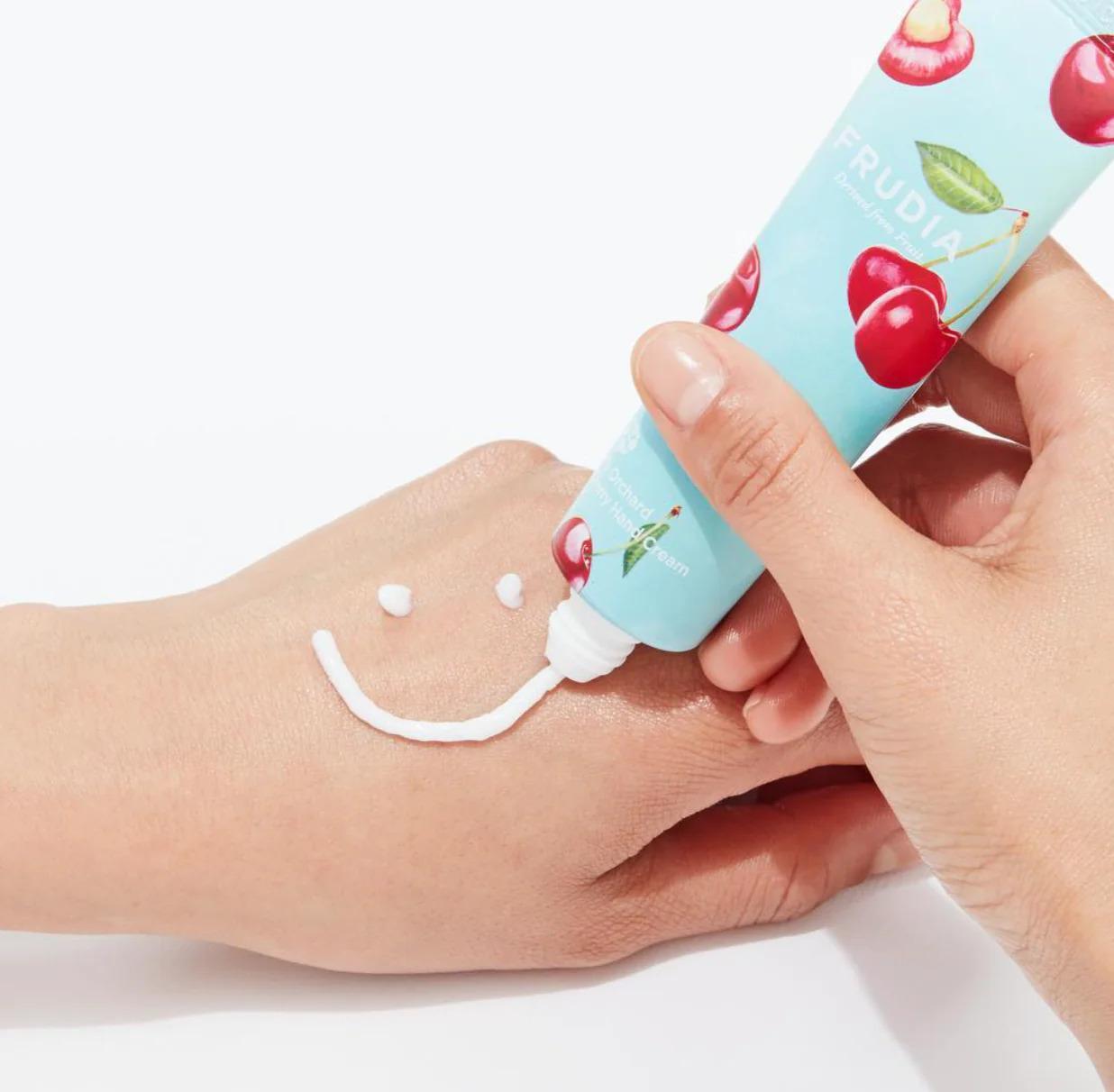 Frudia - My Orchard Cherry Hand Cream